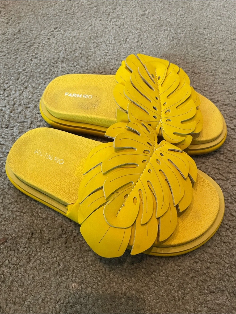 Farm Rio Yellow Monstera Anatomical Leaf Slide Sandals, Size 8